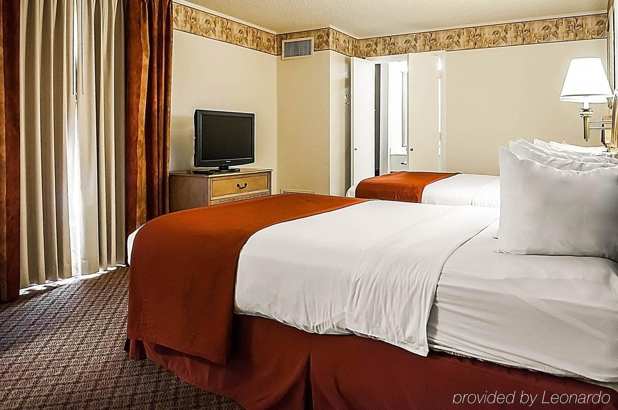 Pan American Inn And Suites 阿尔伯克基 外观 照片