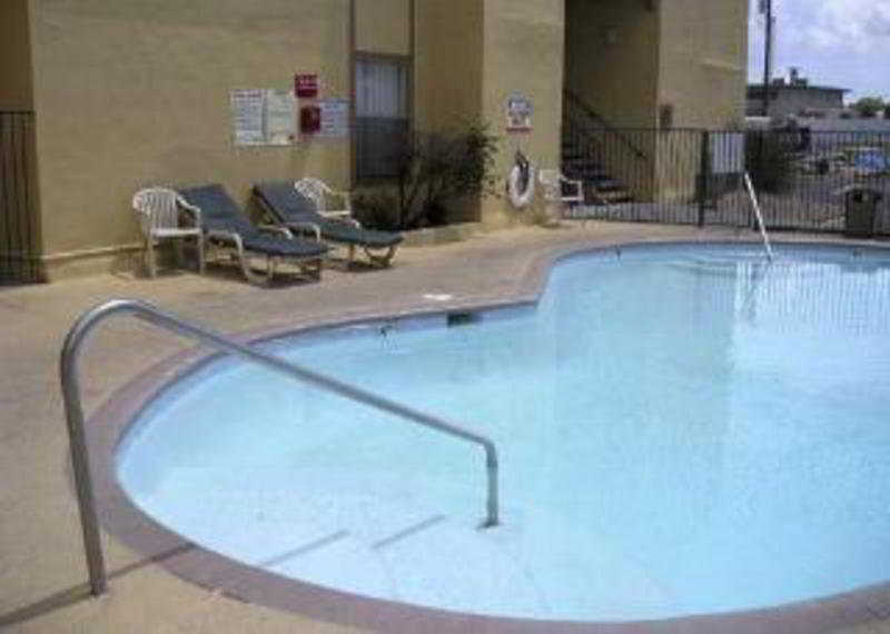 Pan American Inn And Suites 阿尔伯克基 外观 照片