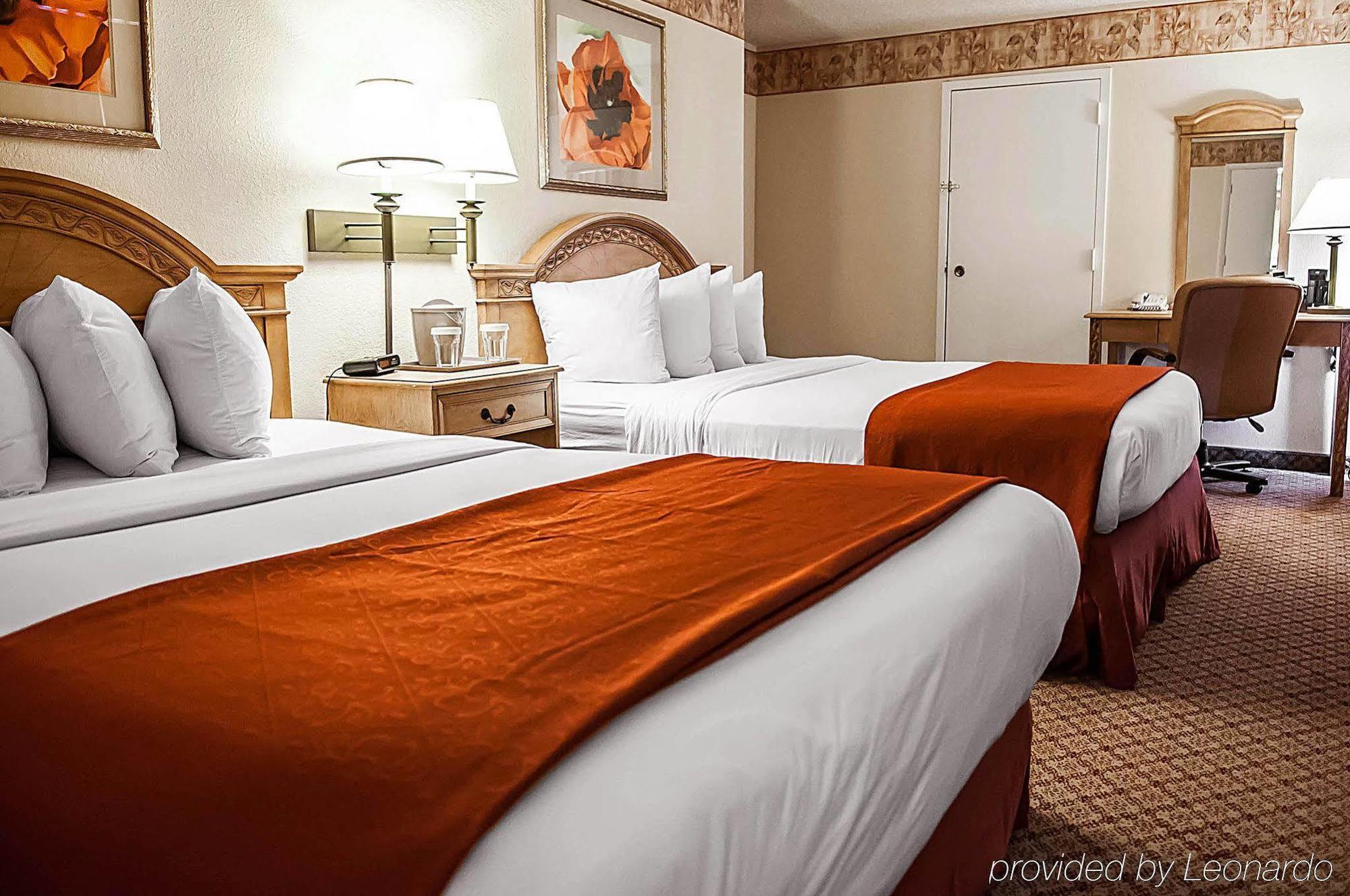 Pan American Inn And Suites 阿尔伯克基 外观 照片